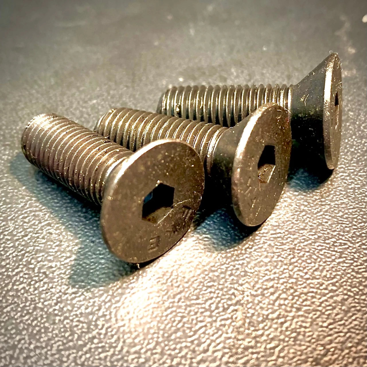 UNF 1/2" Socket Screw Countersunk High Tensile 10.9 DIN7991 - Fixaball Ltd. Fixings and Fasteners UK