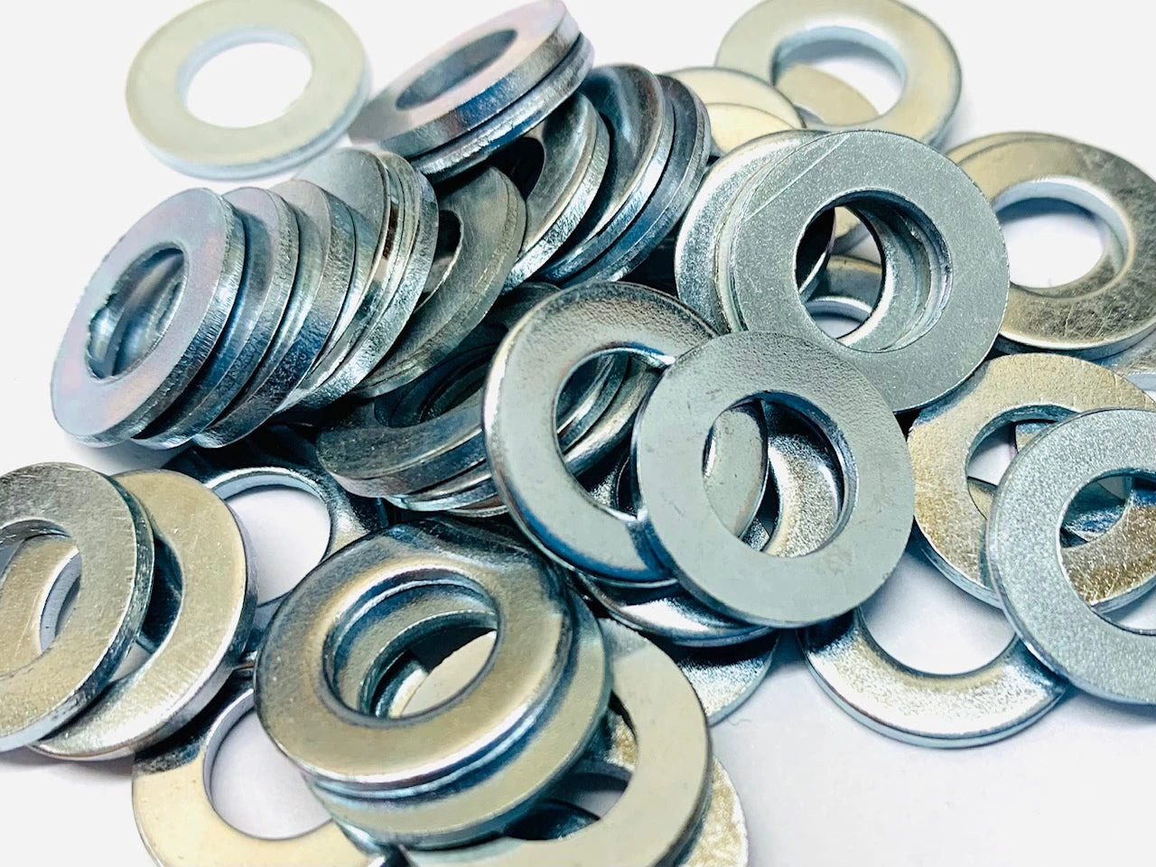 M5 - M24 Washers Flat Form B Zinc BZP BS4320 - Fixaball Ltd. Fixings and Fasteners UK